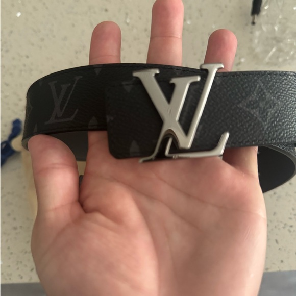 Louis Vuitton Belt - Picture 3 of 7